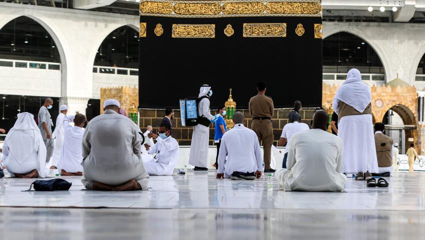 Cegah Corona, Saudi Persingkat Pelaksanaan Shalat Tarawih Di Masjidil Haram Dan Nabawi